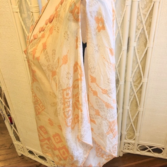 Forever 21 Top Silk Ivory and Coral Beaded Kimono Sleeve Deep Vneck Cover Up - Picture 5 of 12